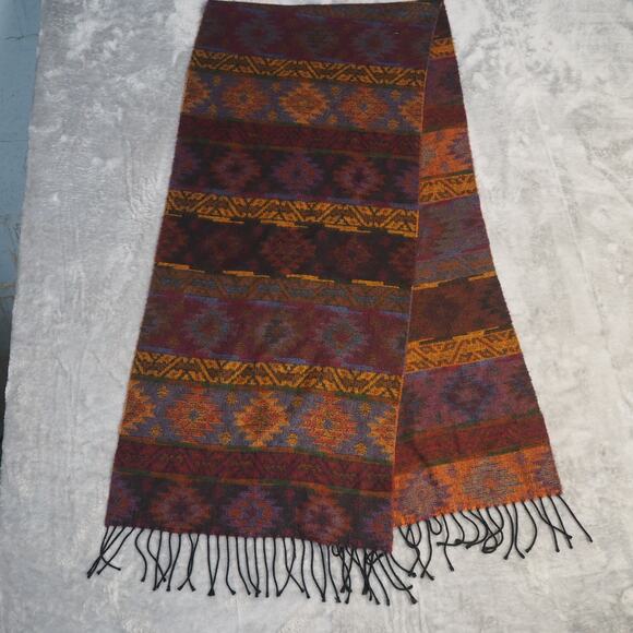 Wilsons‎ 100% Acrylic Scarf 62" long plus 4" fringes by 15"  Made in Italy - Picture 6 of 7